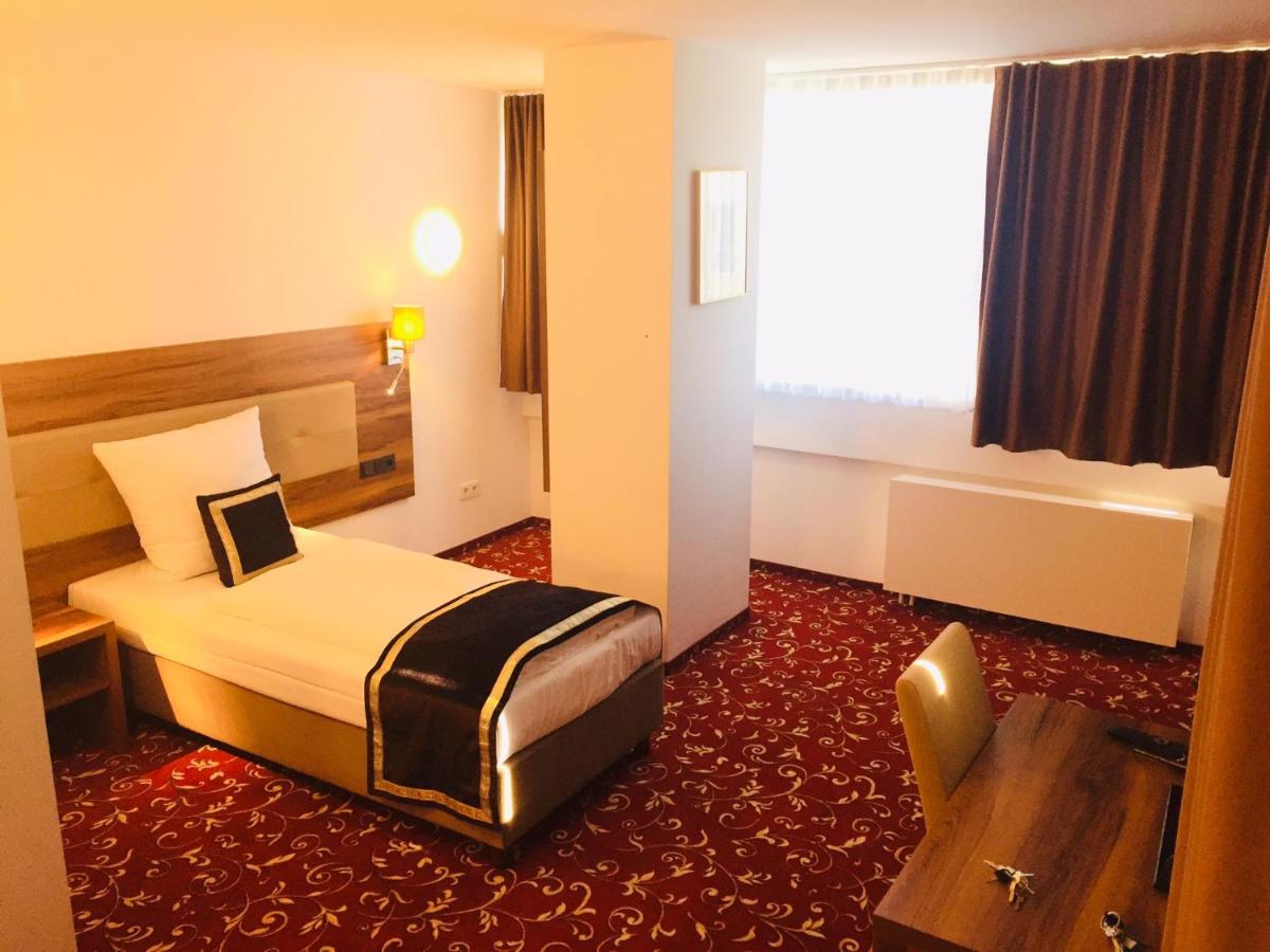 Hotel Luna Offenbach am Main Exterior photo