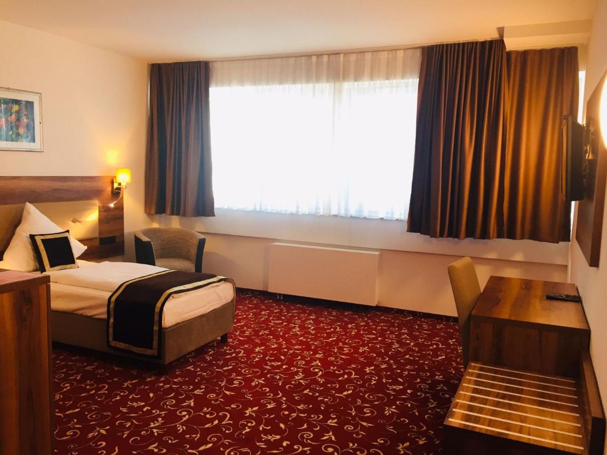 Hotel Luna Offenbach am Main Exterior photo