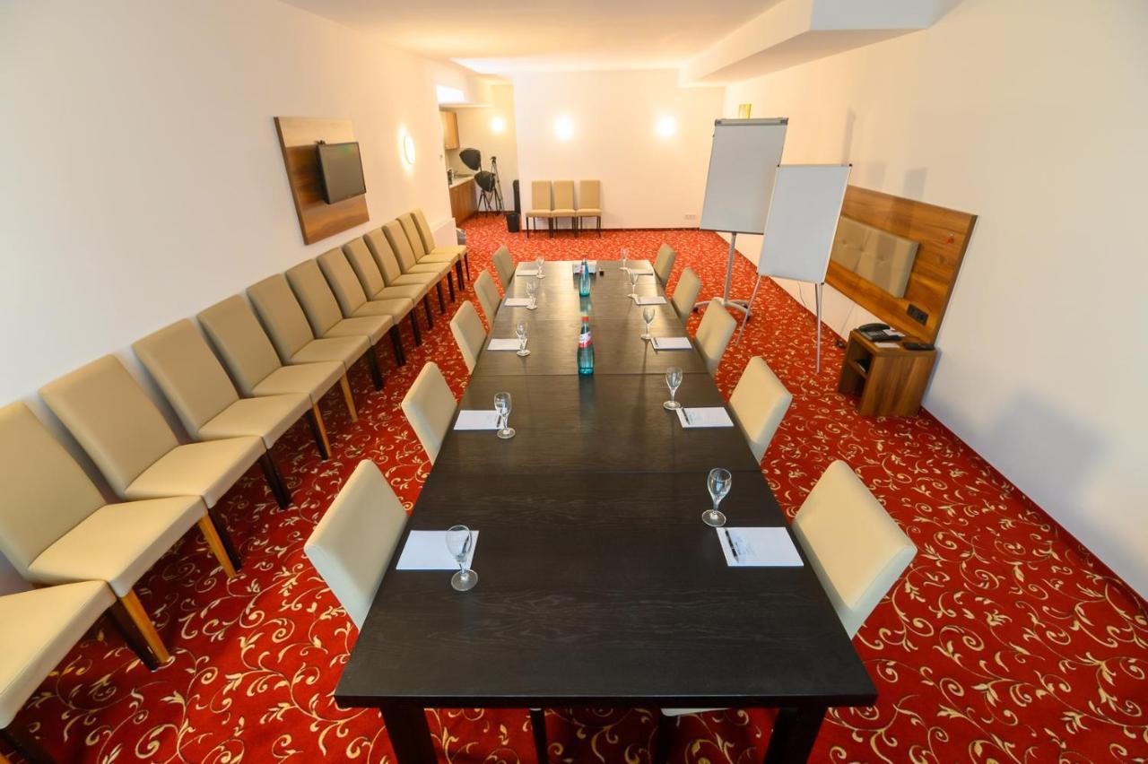 Hotel Luna Offenbach am Main Exterior photo